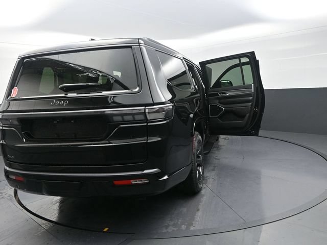 New 2026 Jeep Grand Wagoneer L Limited AWD/4WD image 35