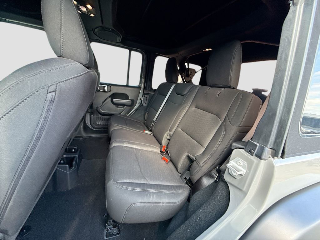 Used 2022 Jeep Wrangler Unlimited Sport AWD/4WD image 27