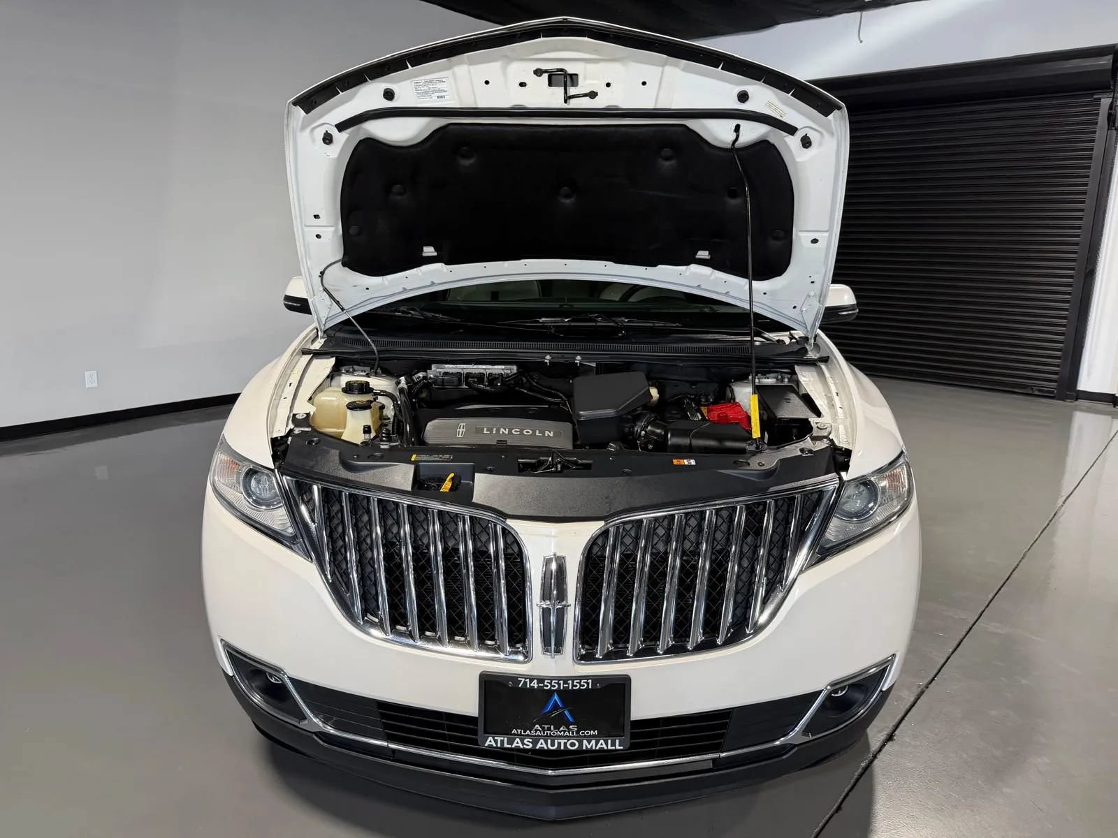 Used 2014 Lincoln MKX FWD w/ Equipment Group 101A image 7