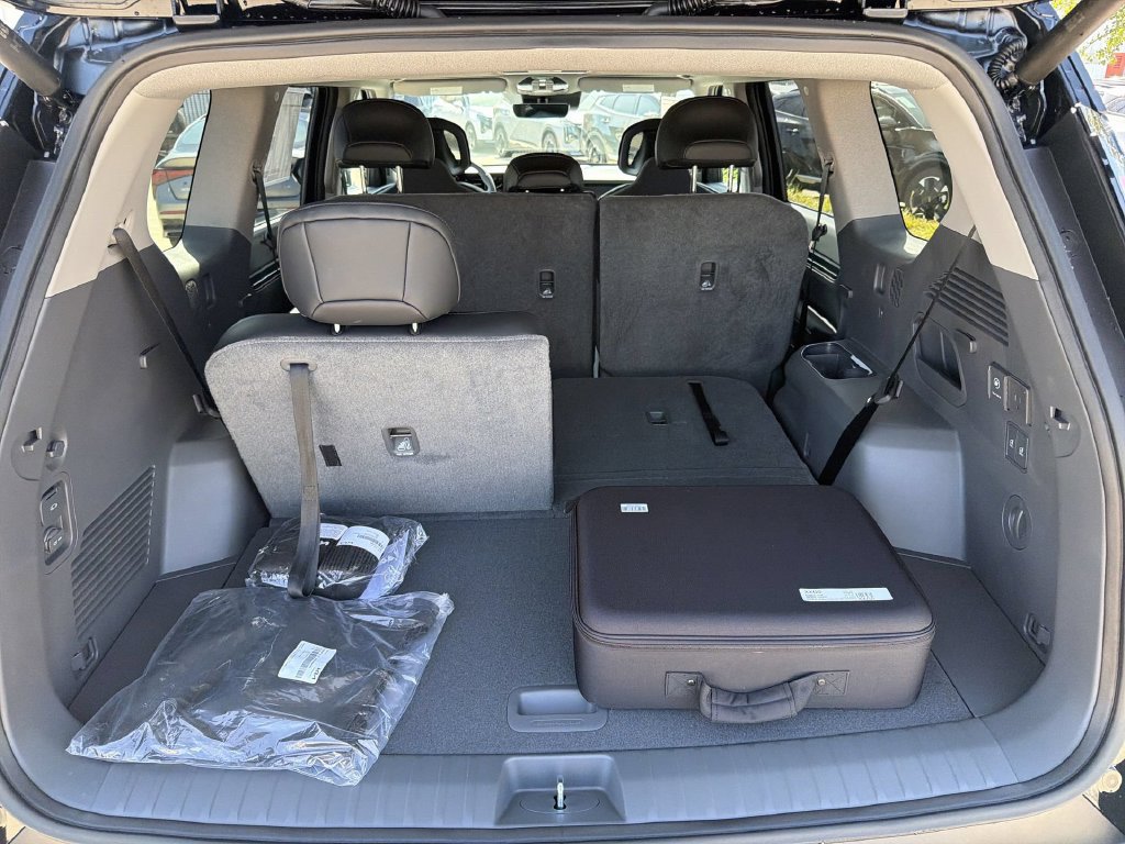 New 2026 Kia EV9 Wind AWD/4WD image 23