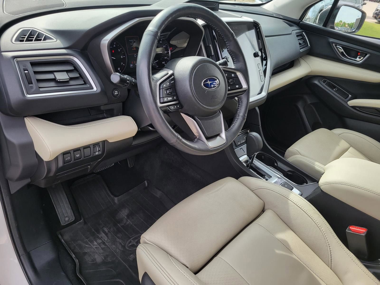 Used 2023 Subaru Ascent Limited w/ Popular Package #2A image 22
