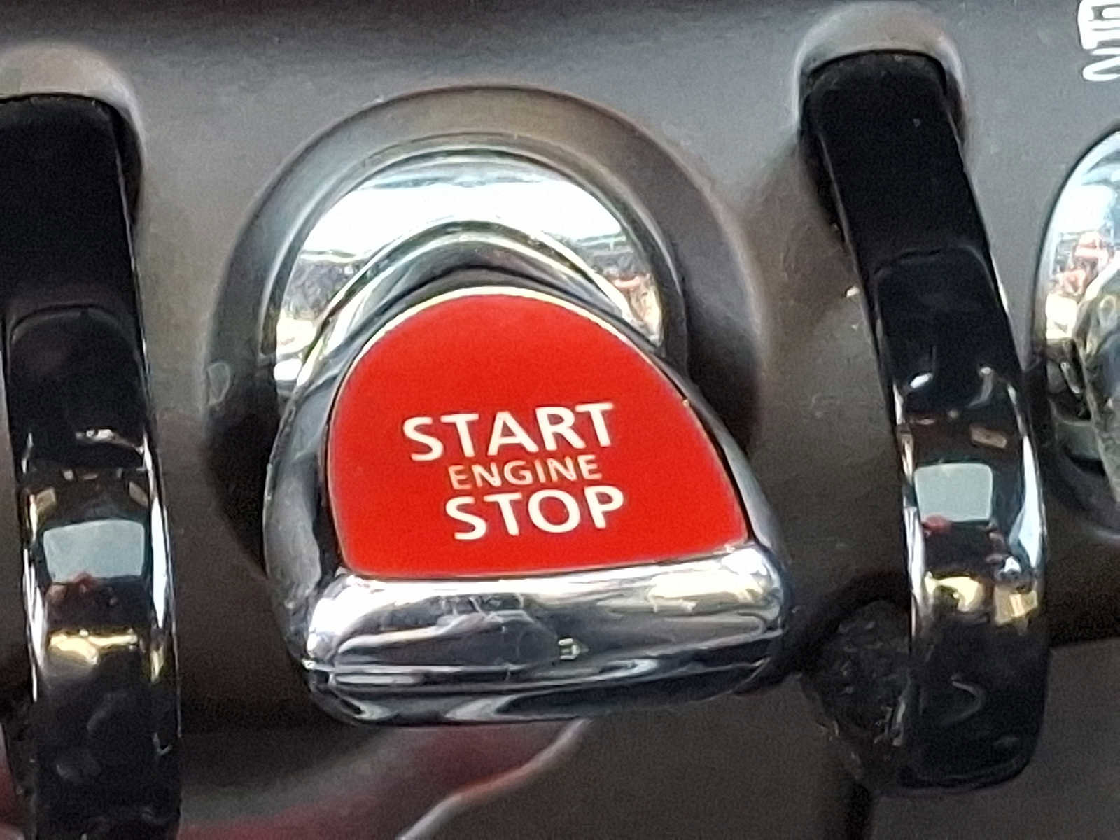 Used 2018 MINI Cooper S image 21