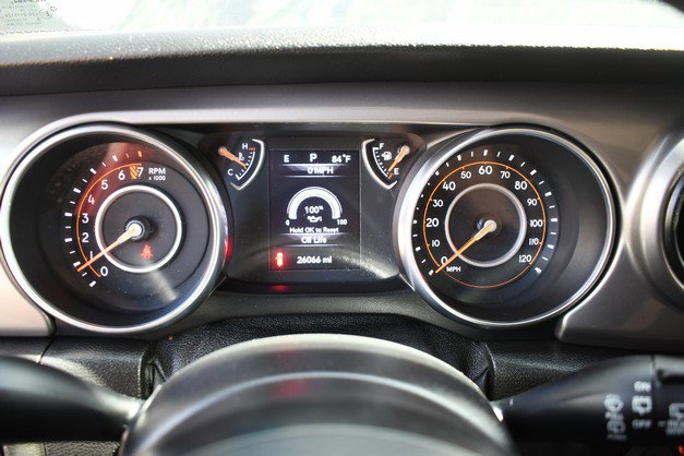 Used 2019 Jeep Wrangler Sport image 31