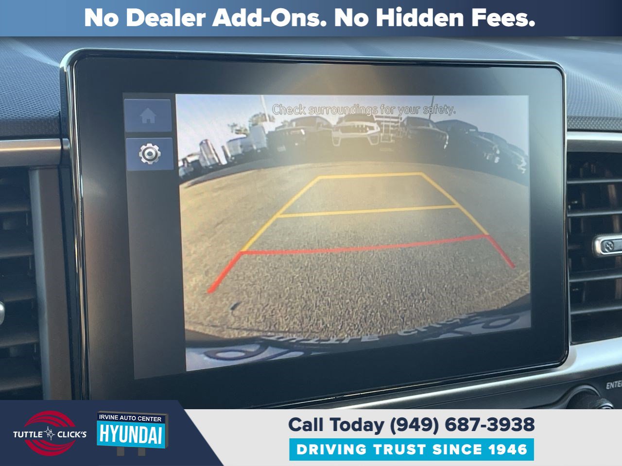 Certified 2025 Hyundai Venue SEL image 25