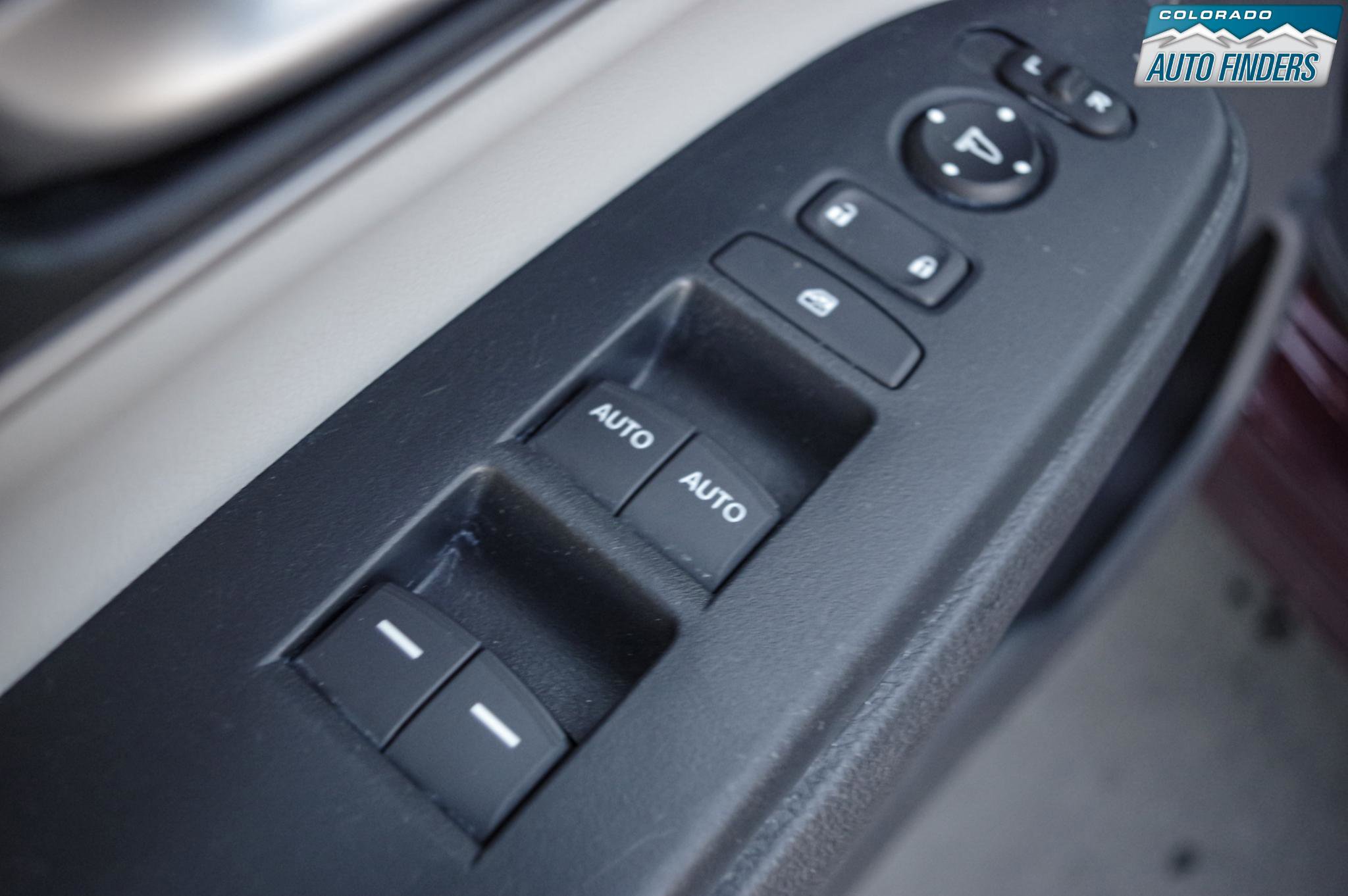 Used 2018 Honda CR-V EX-L image 11