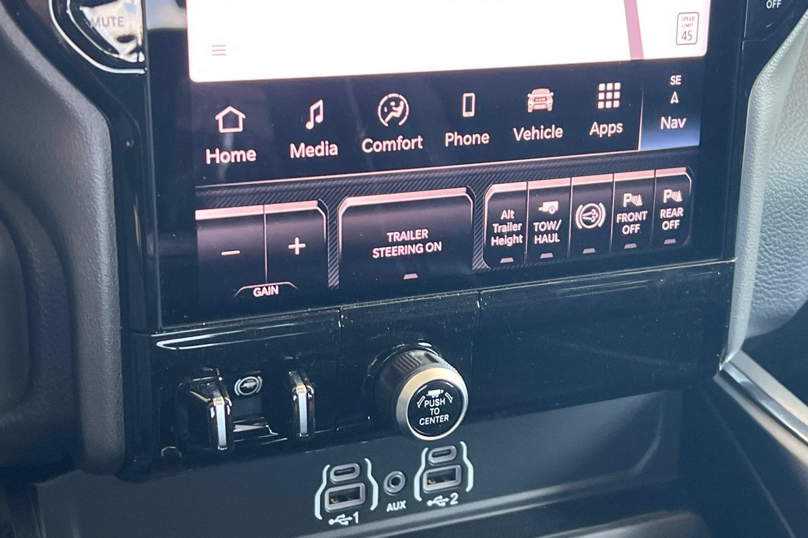 New 2026 RAM 3500 Laramie AWD/4WD image 19