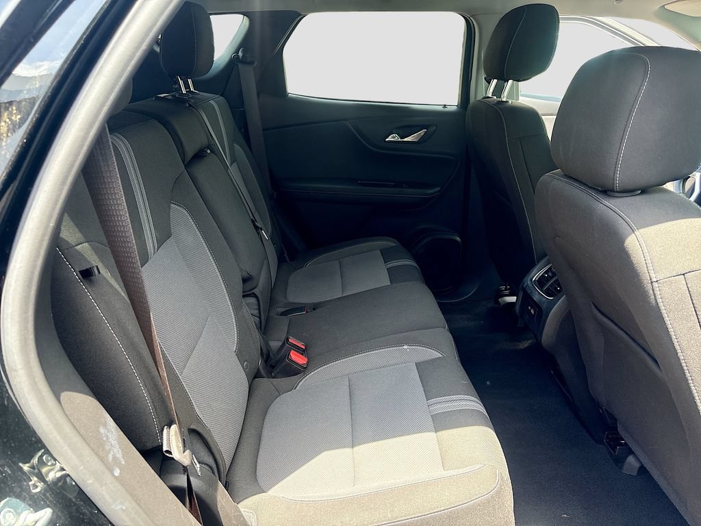 Used 2025 Chevrolet Blazer LT FWD image 27