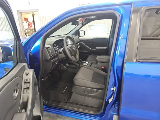 New 2026 Nissan Frontier SV w/ SV Convenience Package AWD/4WD image 9