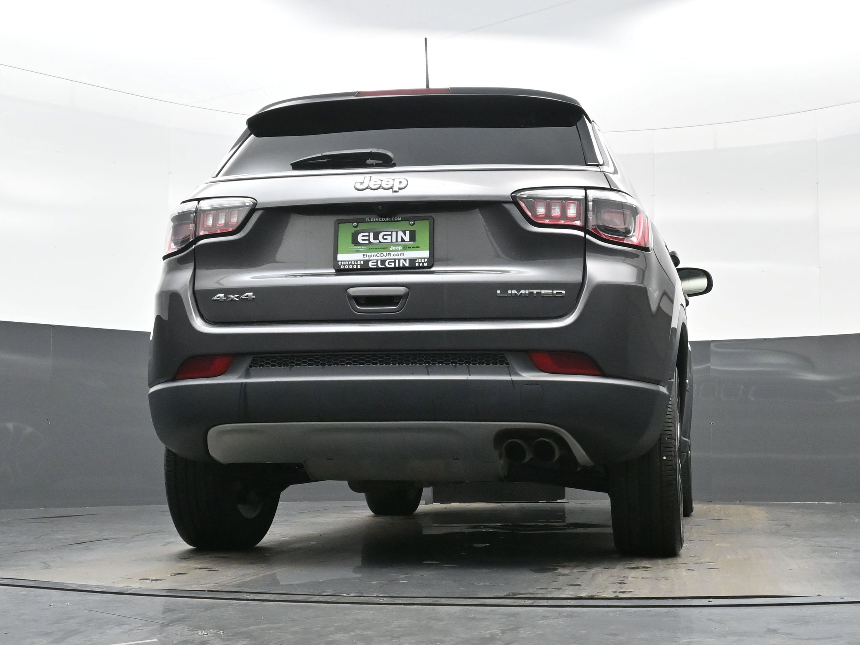 Used 2022 Jeep Compass Limited image 27