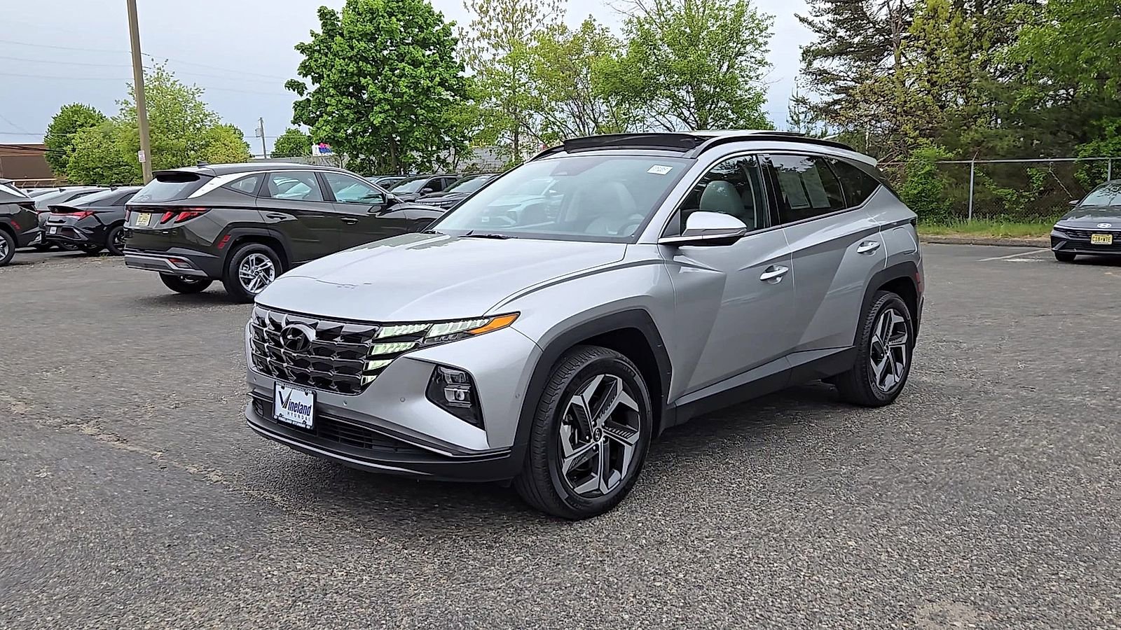 Certified 2023 Hyundai Tucson Limited AWD/4WD image 4