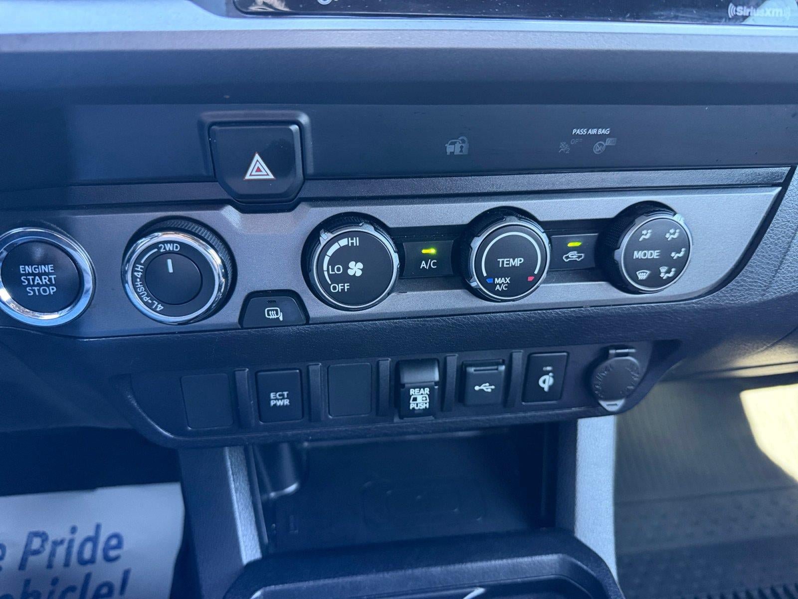Used 2020 Toyota Tacoma TRD Off-Road AWD/4WD image 20