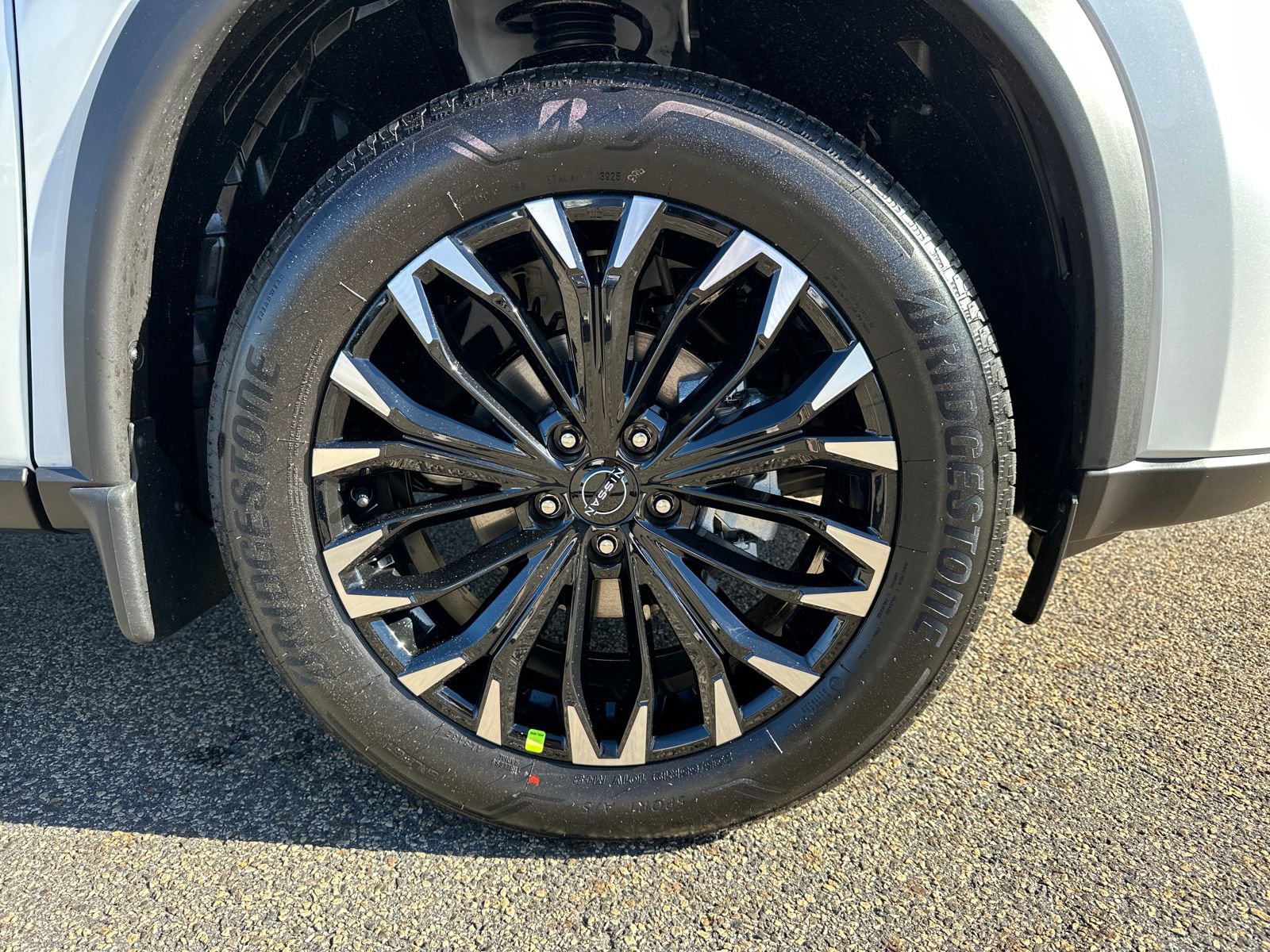 New 2026 Nissan Rogue SV image 12