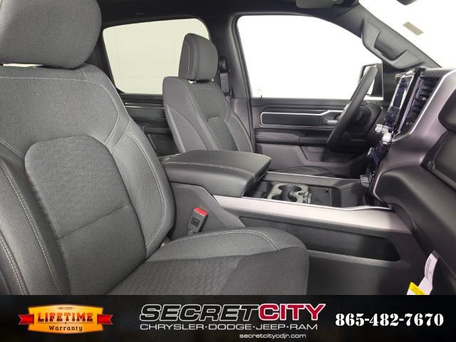 New 2026 RAM 1500 Big Horn AWD/4WD image 33