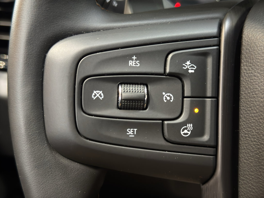 Used 2024 GMC Sierra 1500 AT4 w/ Technology Package AWD/4WD image 27