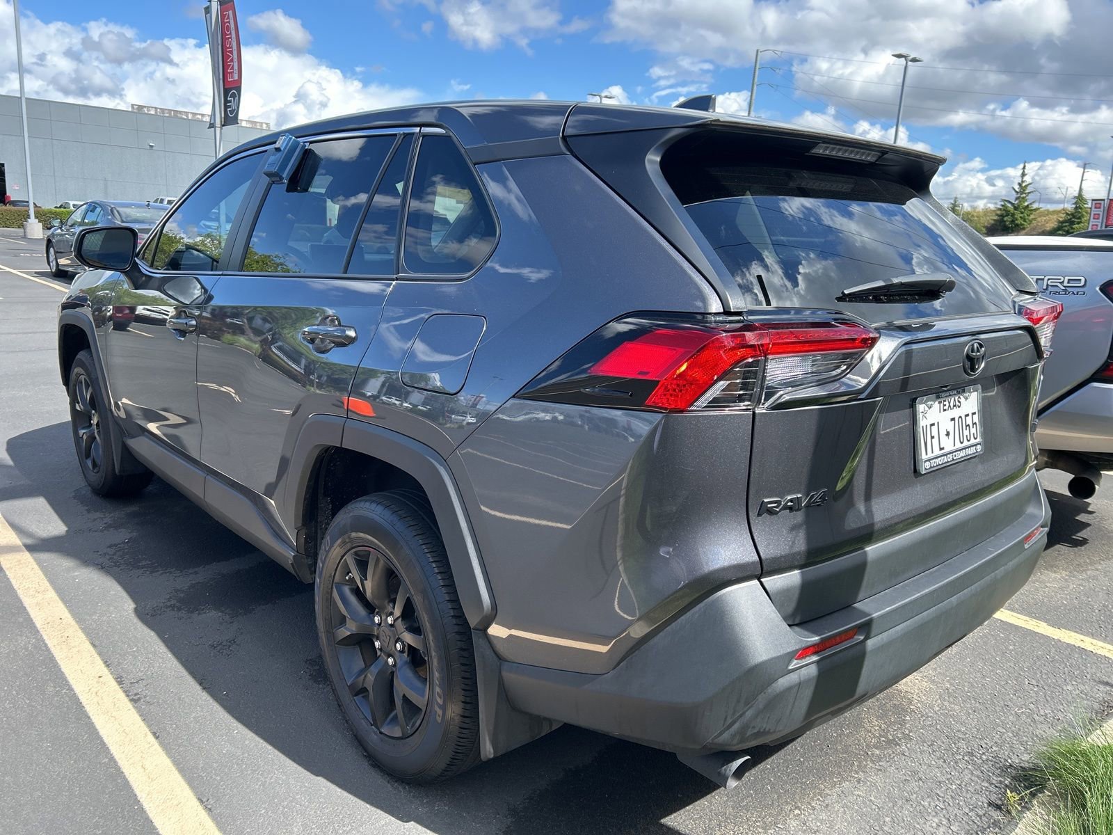 Used 2024 Toyota RAV4 LE FWD image 3