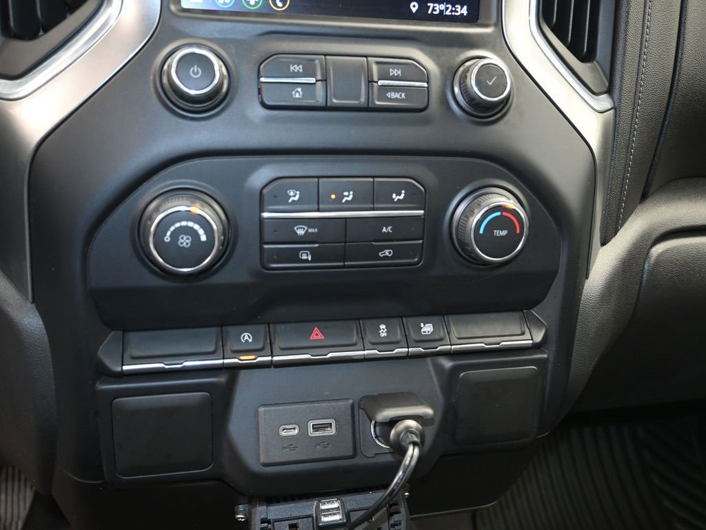 Used 2020 Chevrolet Silverado 1500 LT image 16