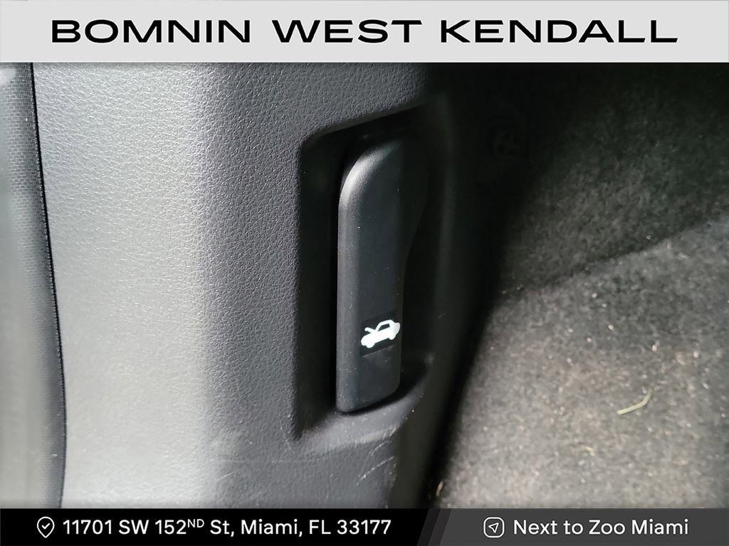 Used 2021 Nissan Rogue SL w/ Premium Package image 26