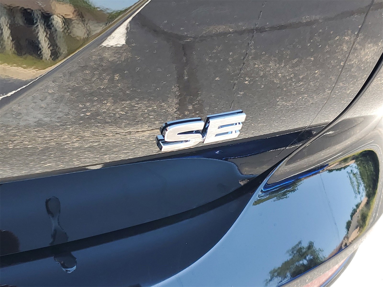 New 2025 Mitsubishi Outlander SE image 27