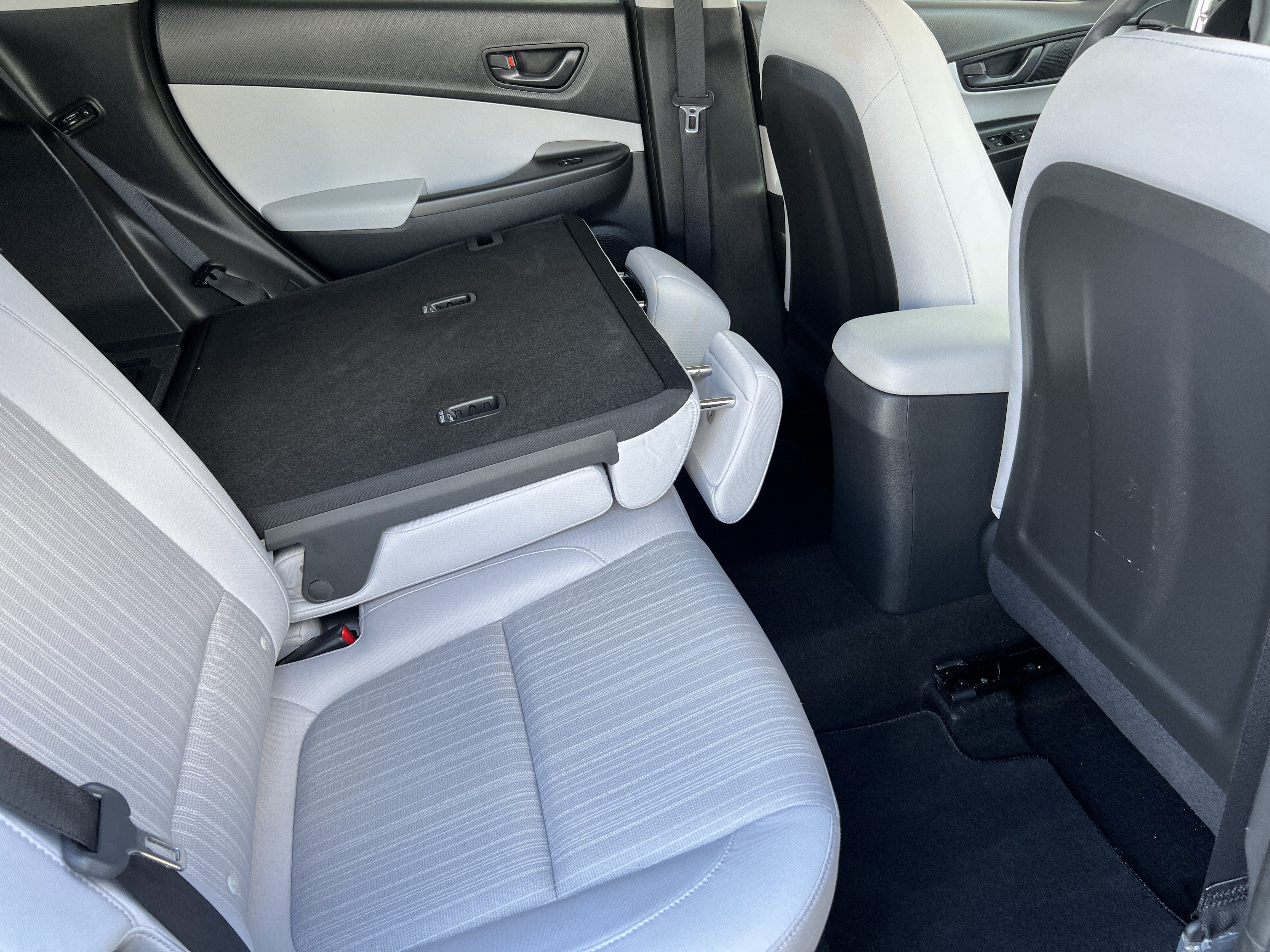 Used 2022 Hyundai Kona SEL AWD/4WD image 21