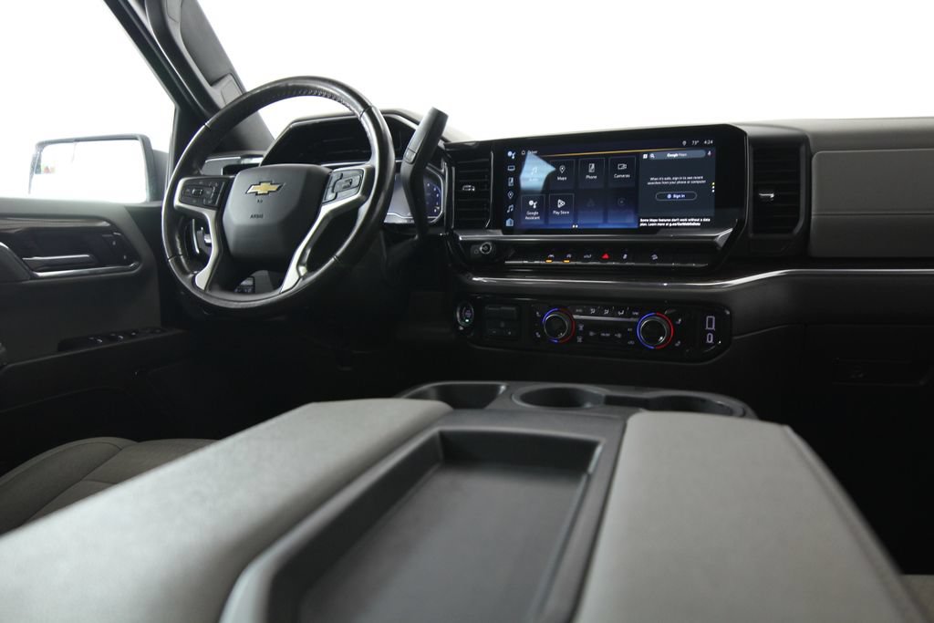 Used 2023 Chevrolet Silverado 1500 LT AWD/4WD image 10