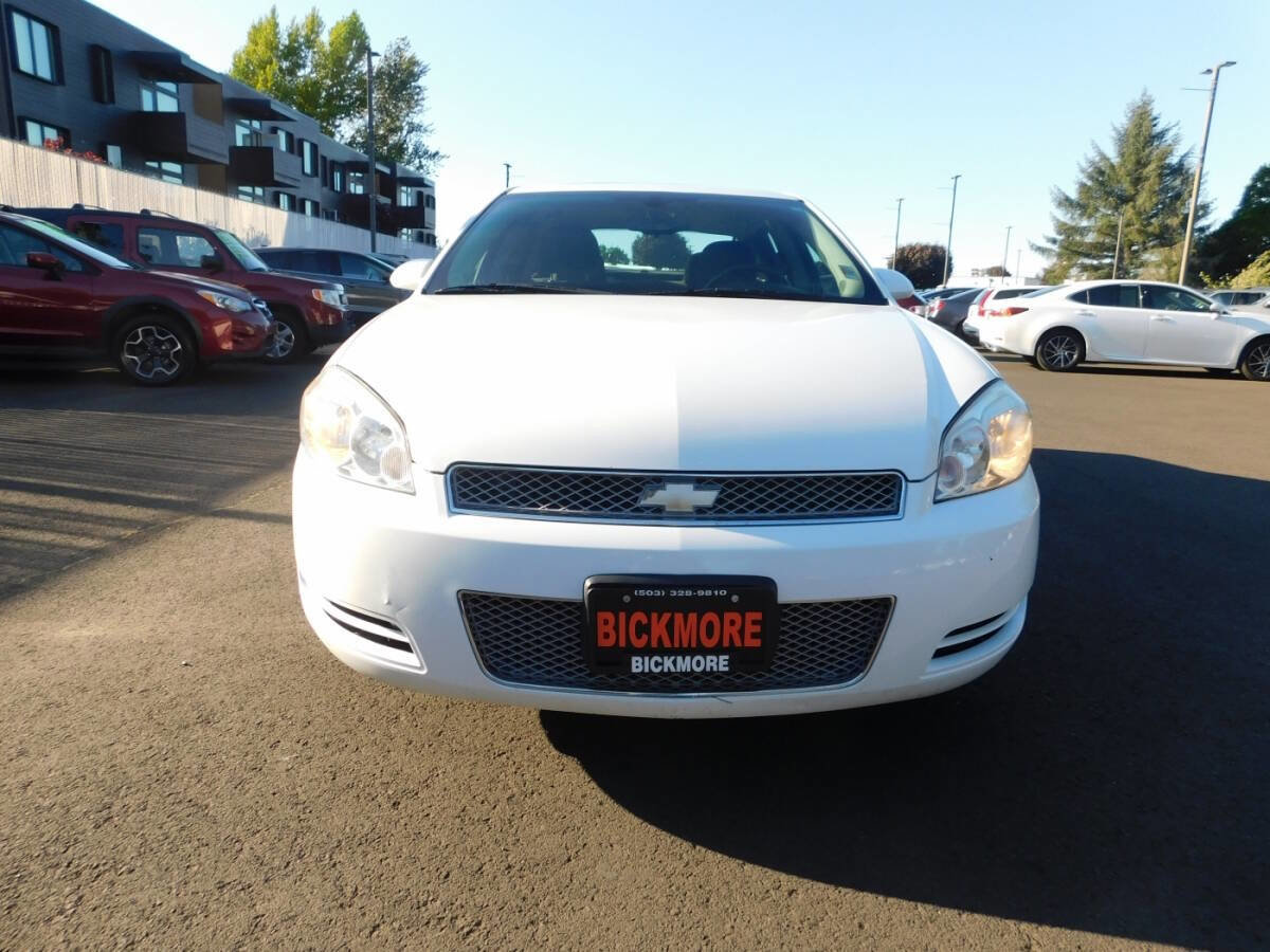 Used 2014 Chevrolet Impala LT w/ LT Sunroof Package image 18