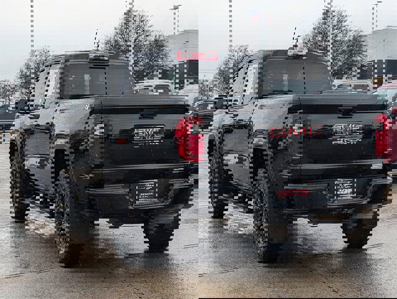 Used 2024 GMC Canyon Elevation w/ Convenience Package image 4