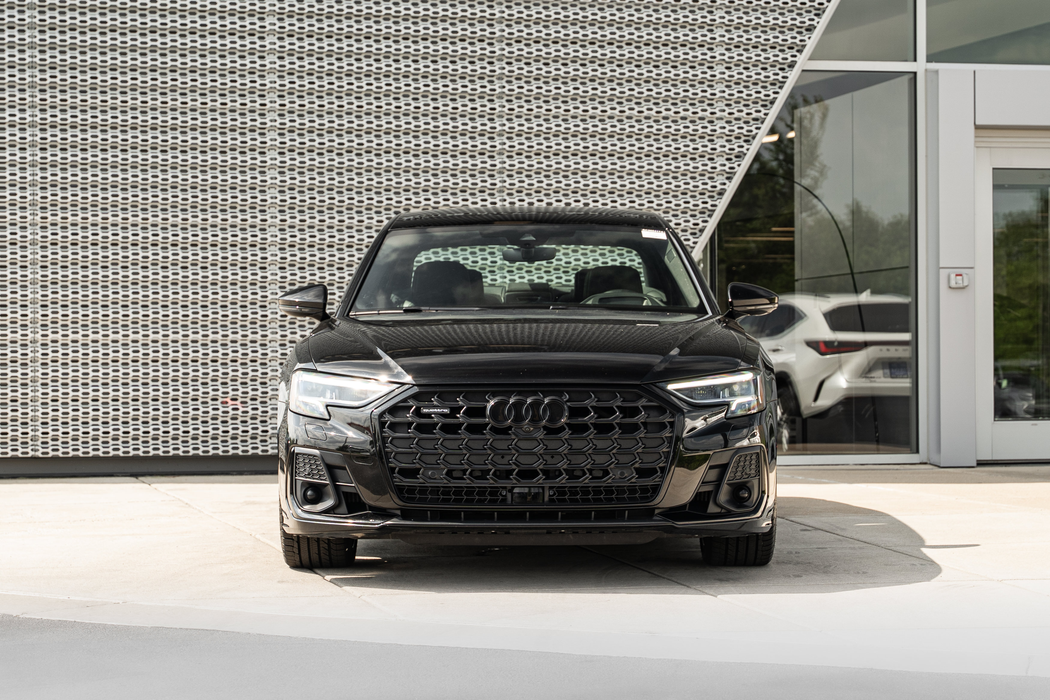 Certified 2022 Audi A8 L 3.0T AWD/4WD image 36