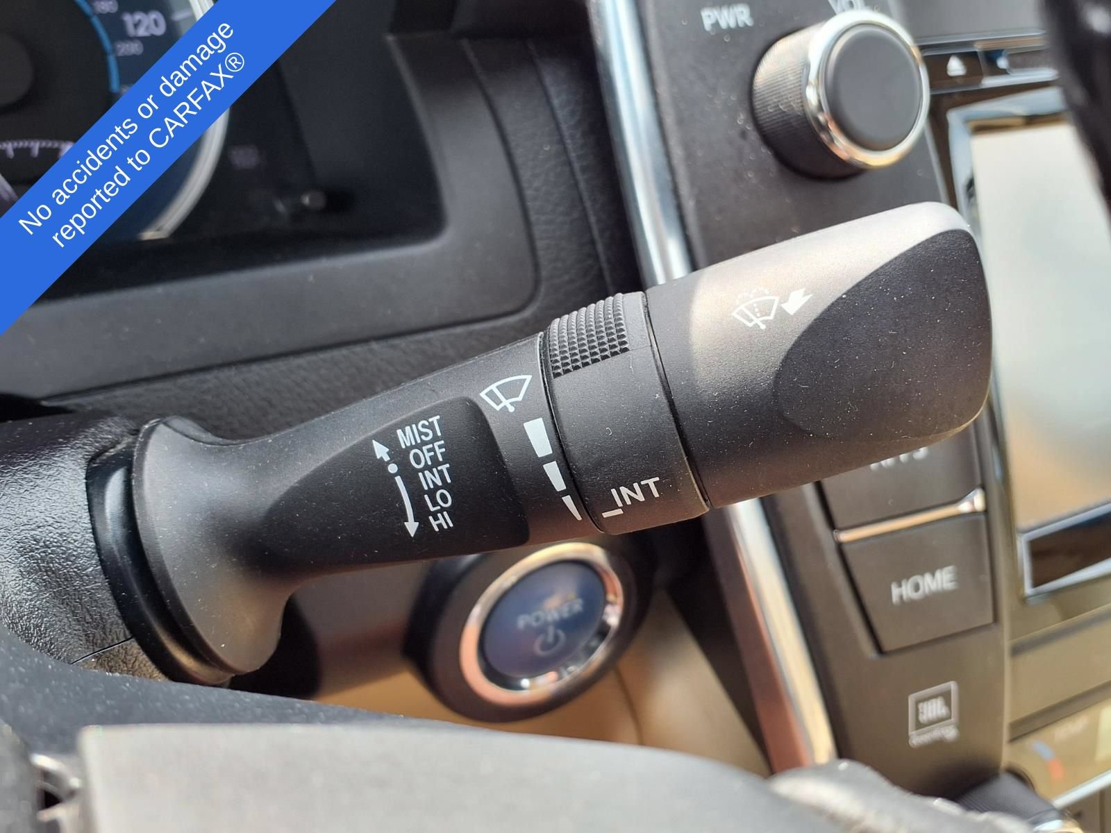 Used 2015 Toyota Camry XLE w/ Moonroof Package FWD image 21