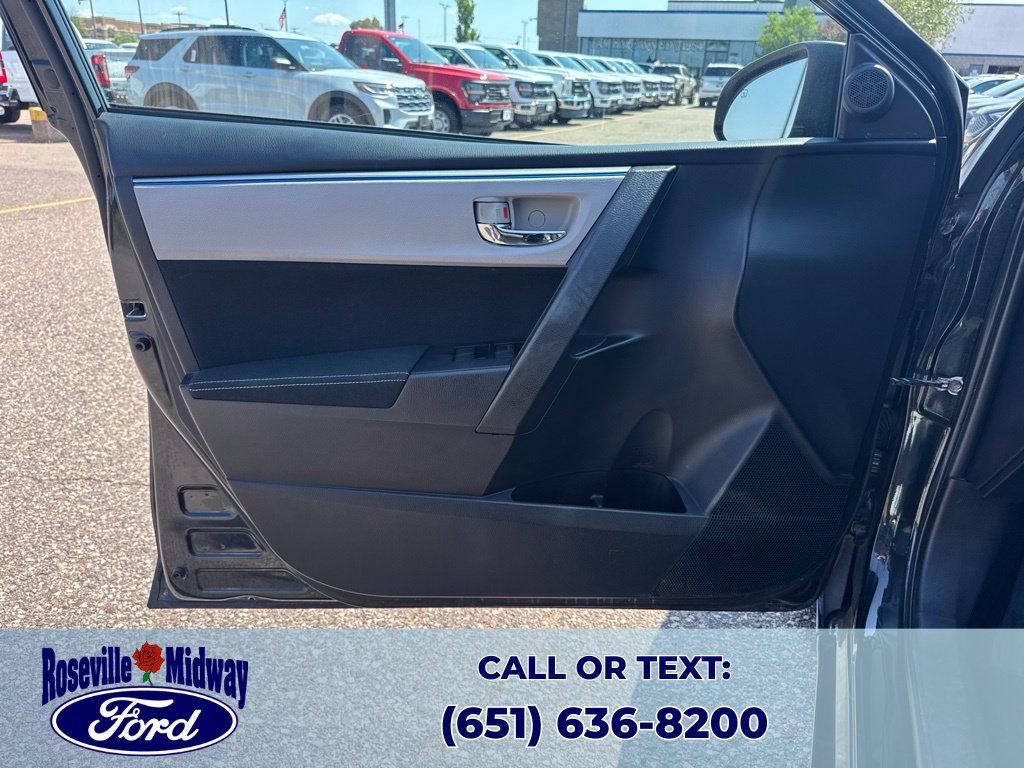Used 2014 Toyota Corolla LE FWD image 26