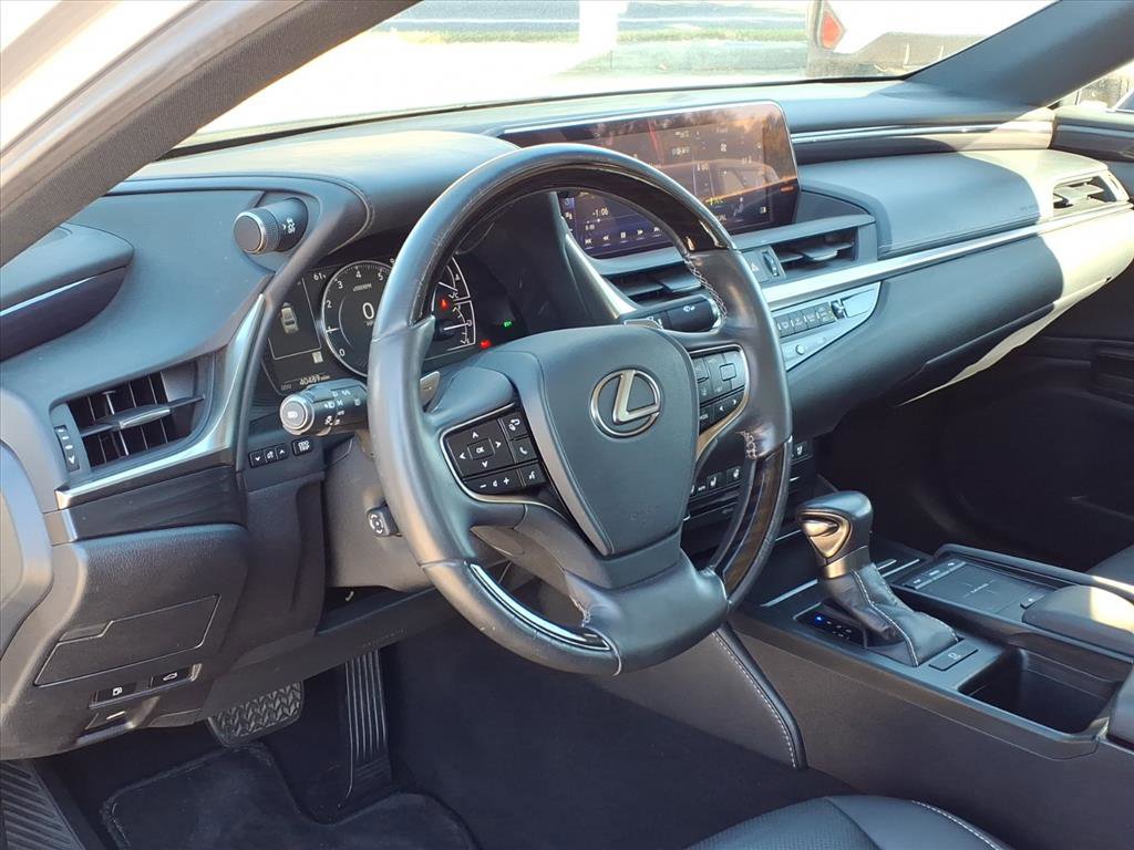 Used 2019 Lexus ES 350 w/ Premium Package image 12