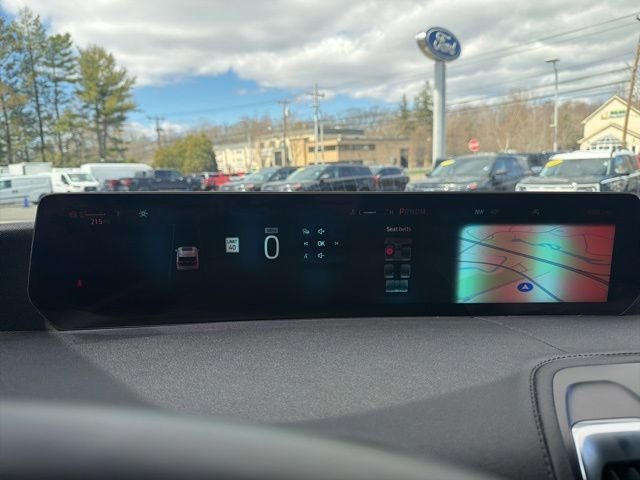 Used 2025 Ford Expedition Tremor image 22