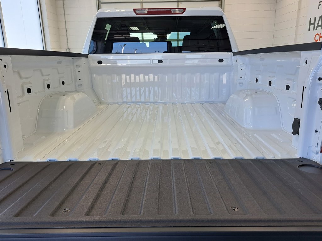 New 2026 Chevrolet Silverado 1500 Custom w/ Turbomax Blackout Package AWD/4WD image 14