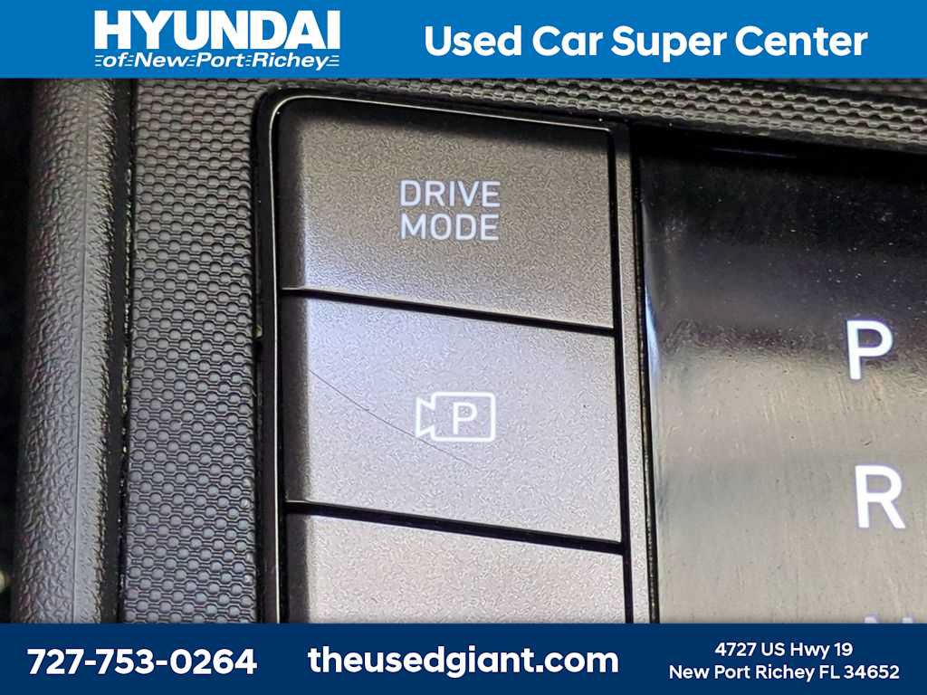 Certified 2025 Hyundai Elantra Sport FWD image 22