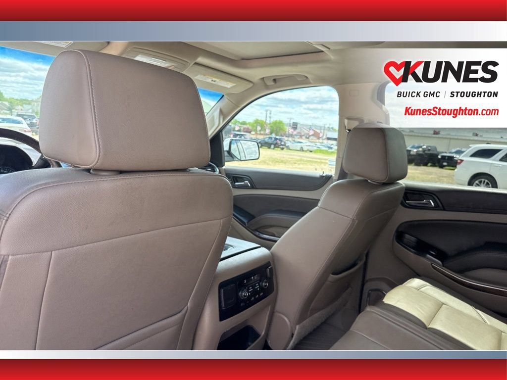 Used 2019 Chevrolet Suburban LT AWD/4WD image 40