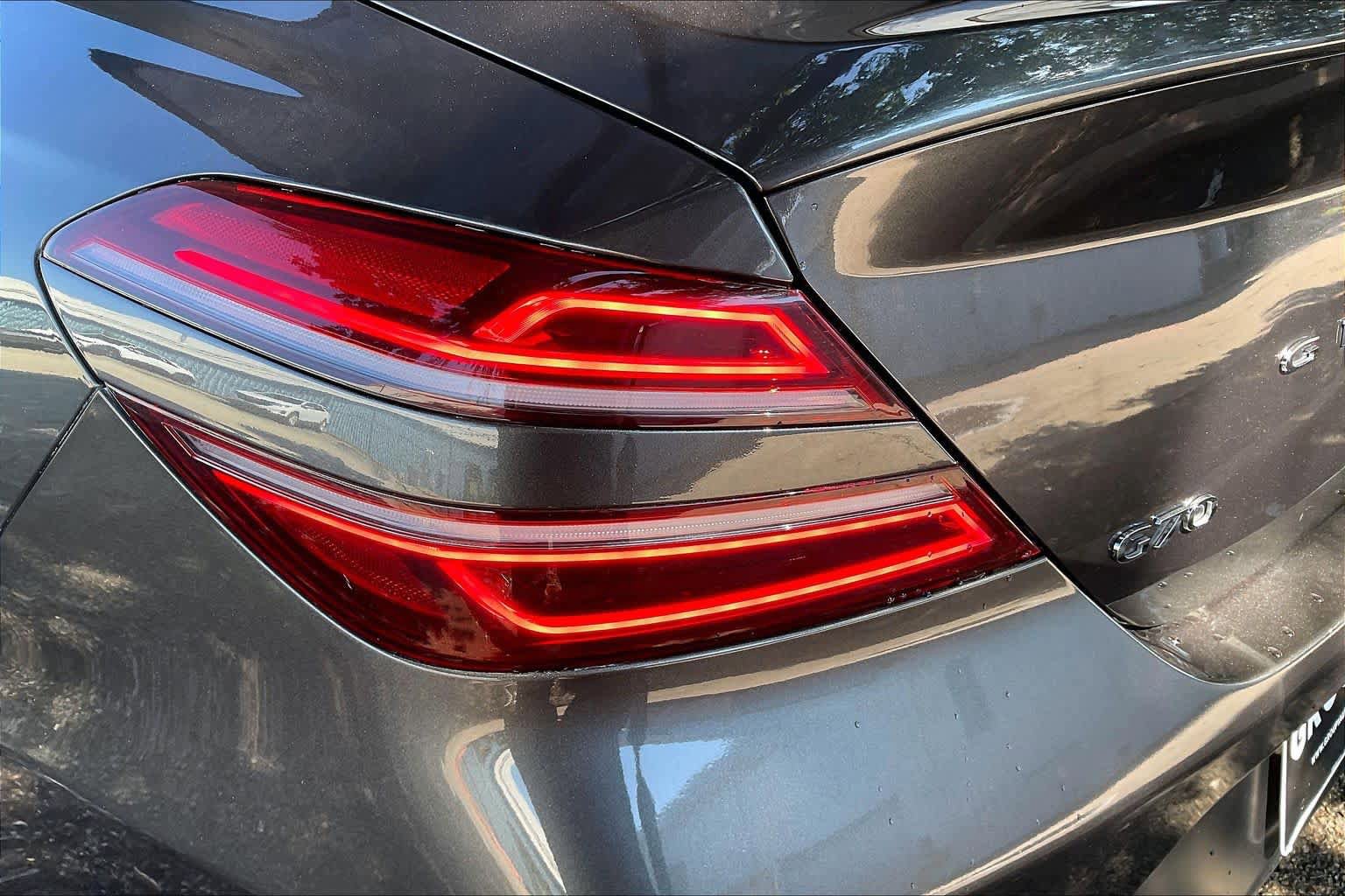 Used 2025 Genesis G70 2.5T RWD image 28