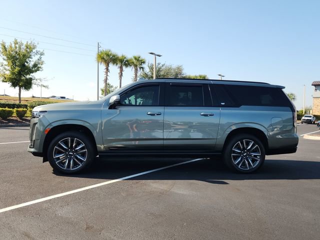 Used 2023 Cadillac Escalade ESV Sport w/ Touring Package image 2