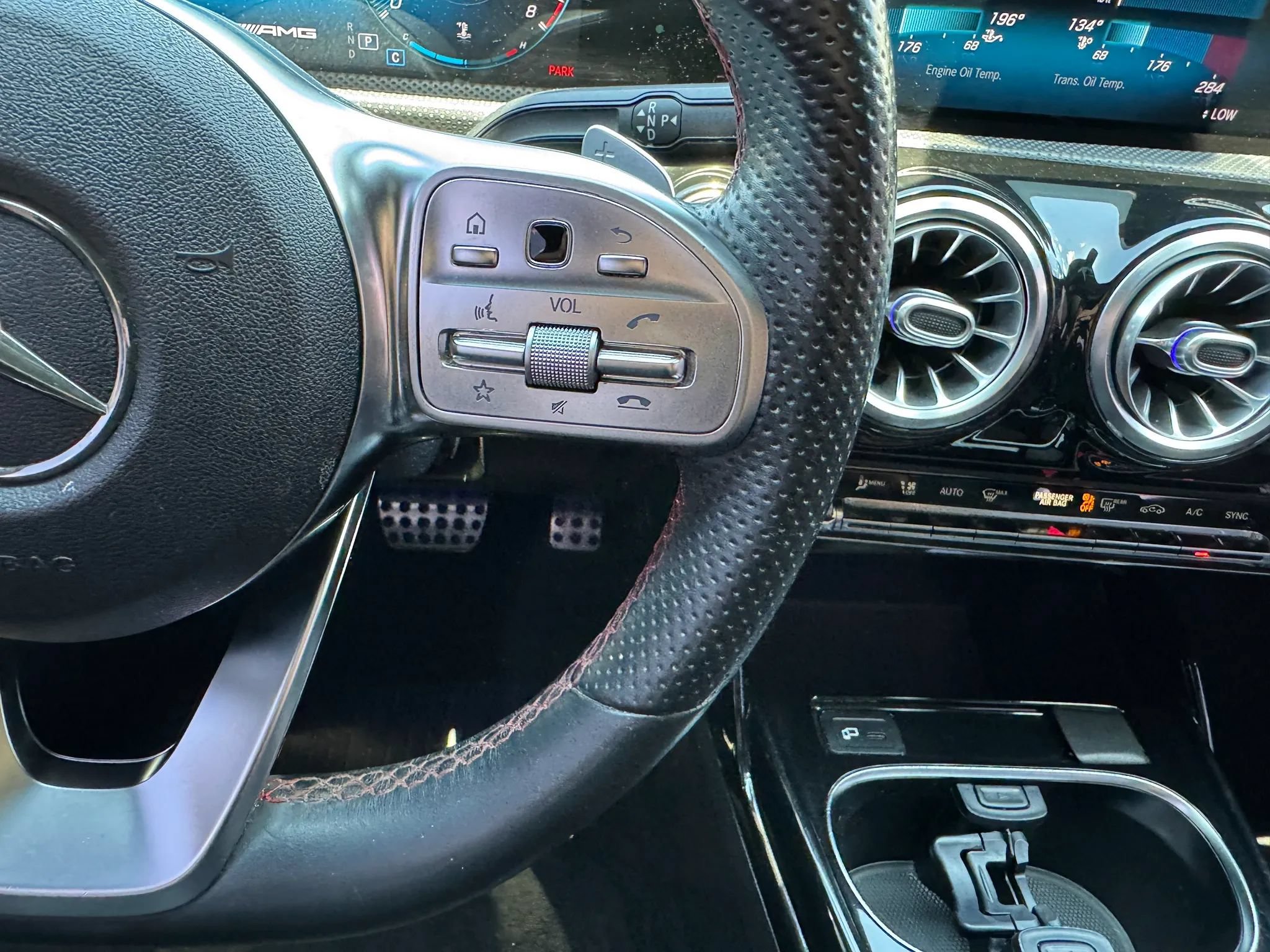 Used 2021 Mercedes-Benz CLA 35 AMG 4MATIC image 28