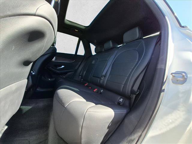 Certified 2019 Mercedes-Benz GLC 350e 4MATIC image 19