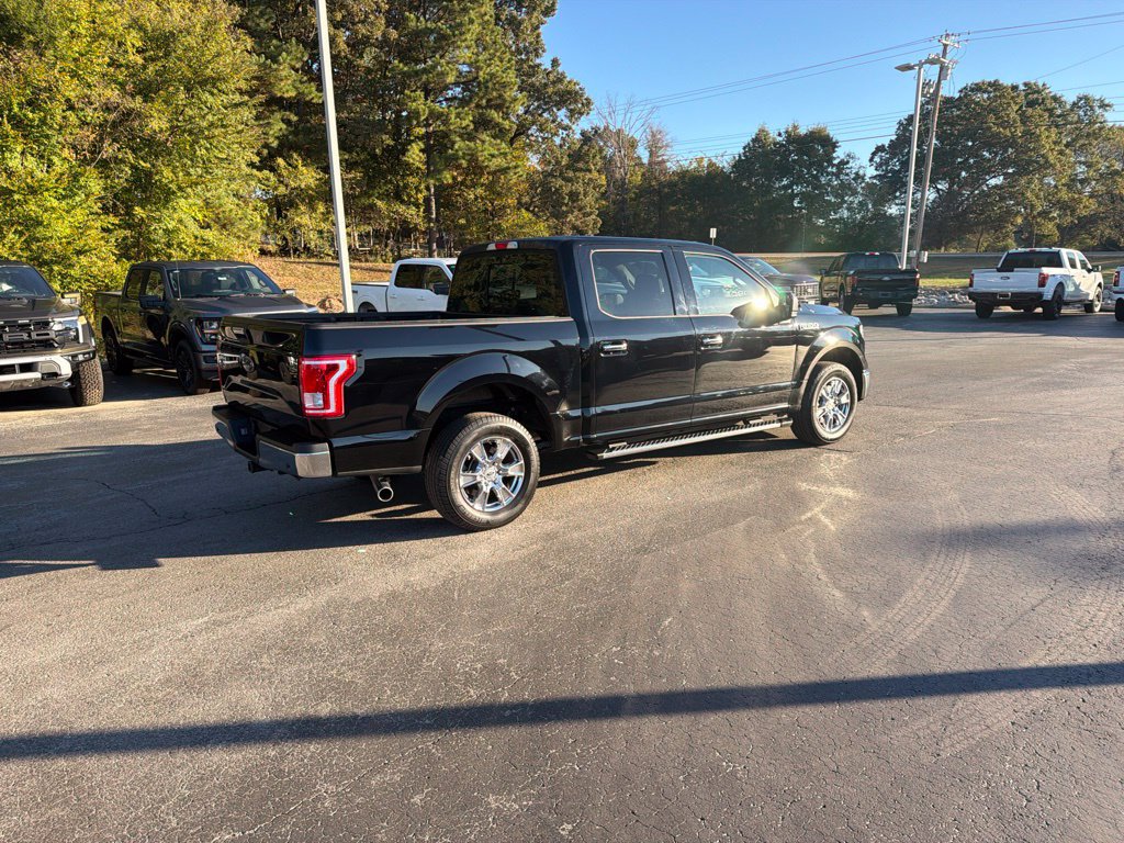 Used 2017 Ford F150 XLT w/ Equipment Group 302A Luxury RWD image 3