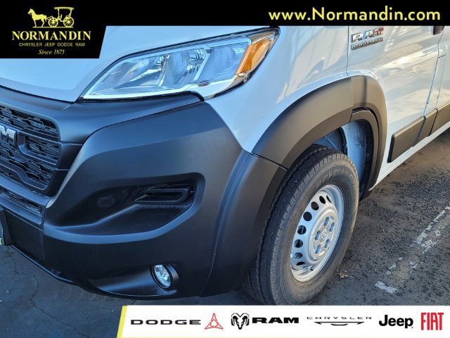 New 2025 RAM ProMaster 3500 w/ Roll-Up Rear Door Package FWD image 3