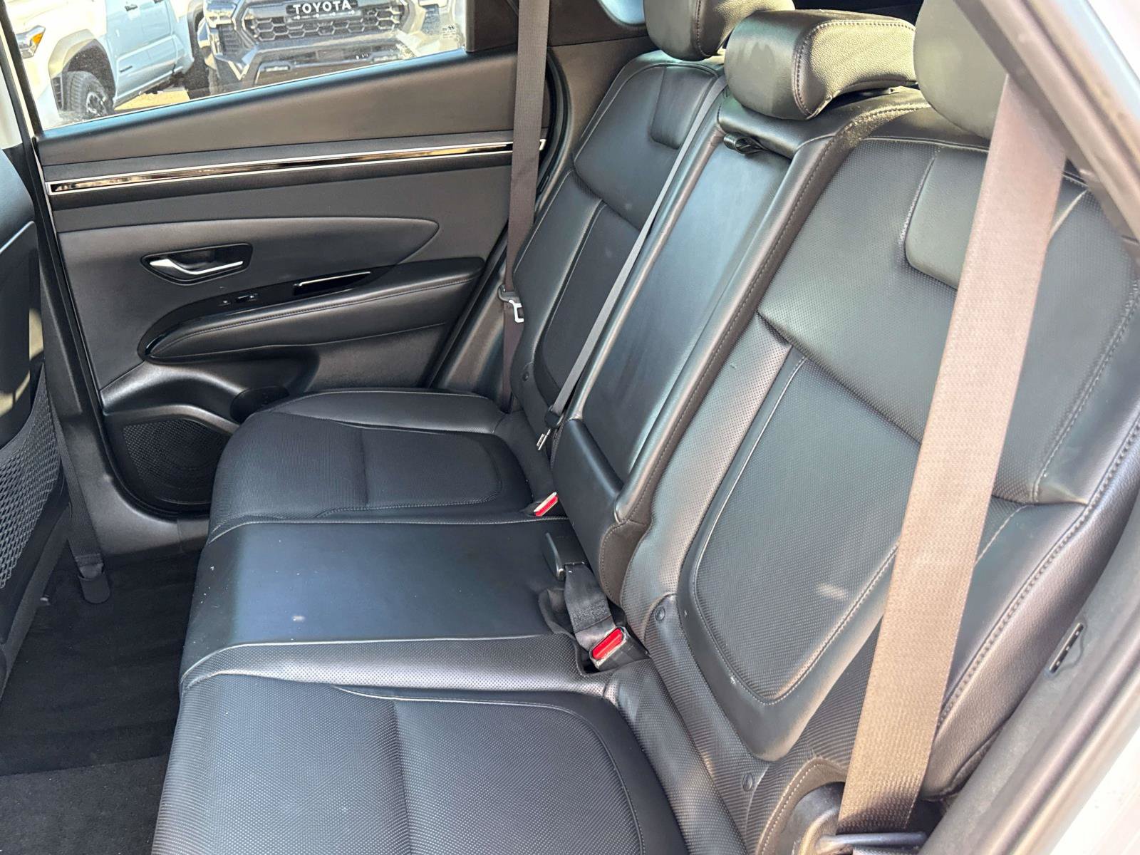 Used 2022 Hyundai Tucson Limited AWD/4WD image 13