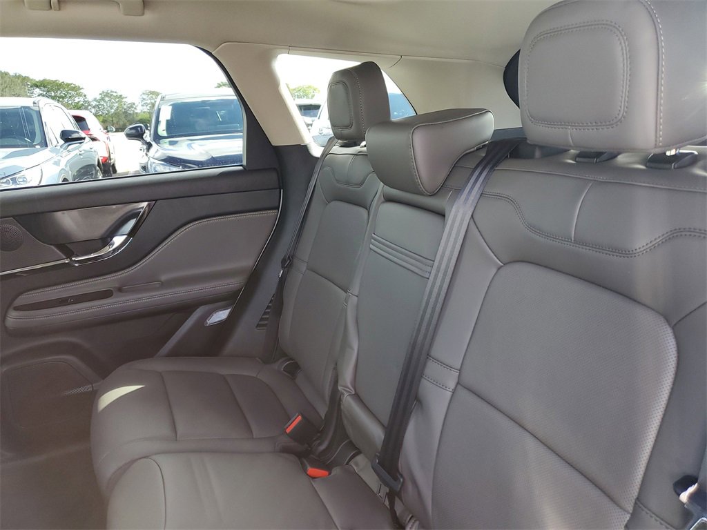 New 2026 Lincoln Corsair Grand Touring image 12