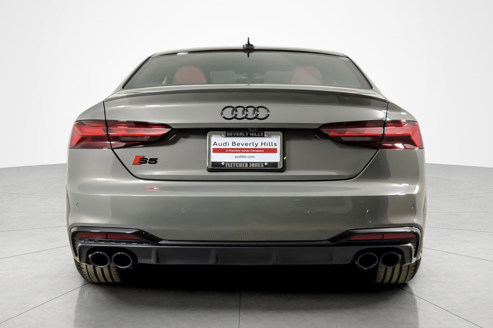 Used 2023 Audi S5 Premium Plus w/ Premium Plus image 4