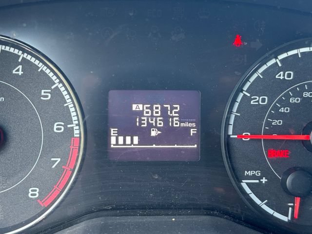 Used 2019 Subaru Crosstrek 2.0i AWD/4WD image 11