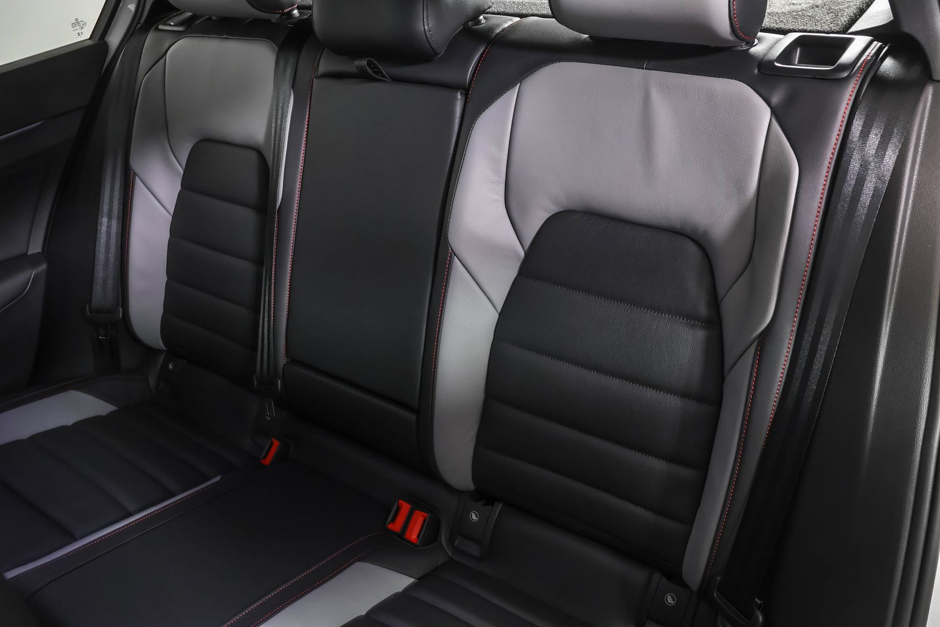 New 2026 Volkswagen GTI SE image 35