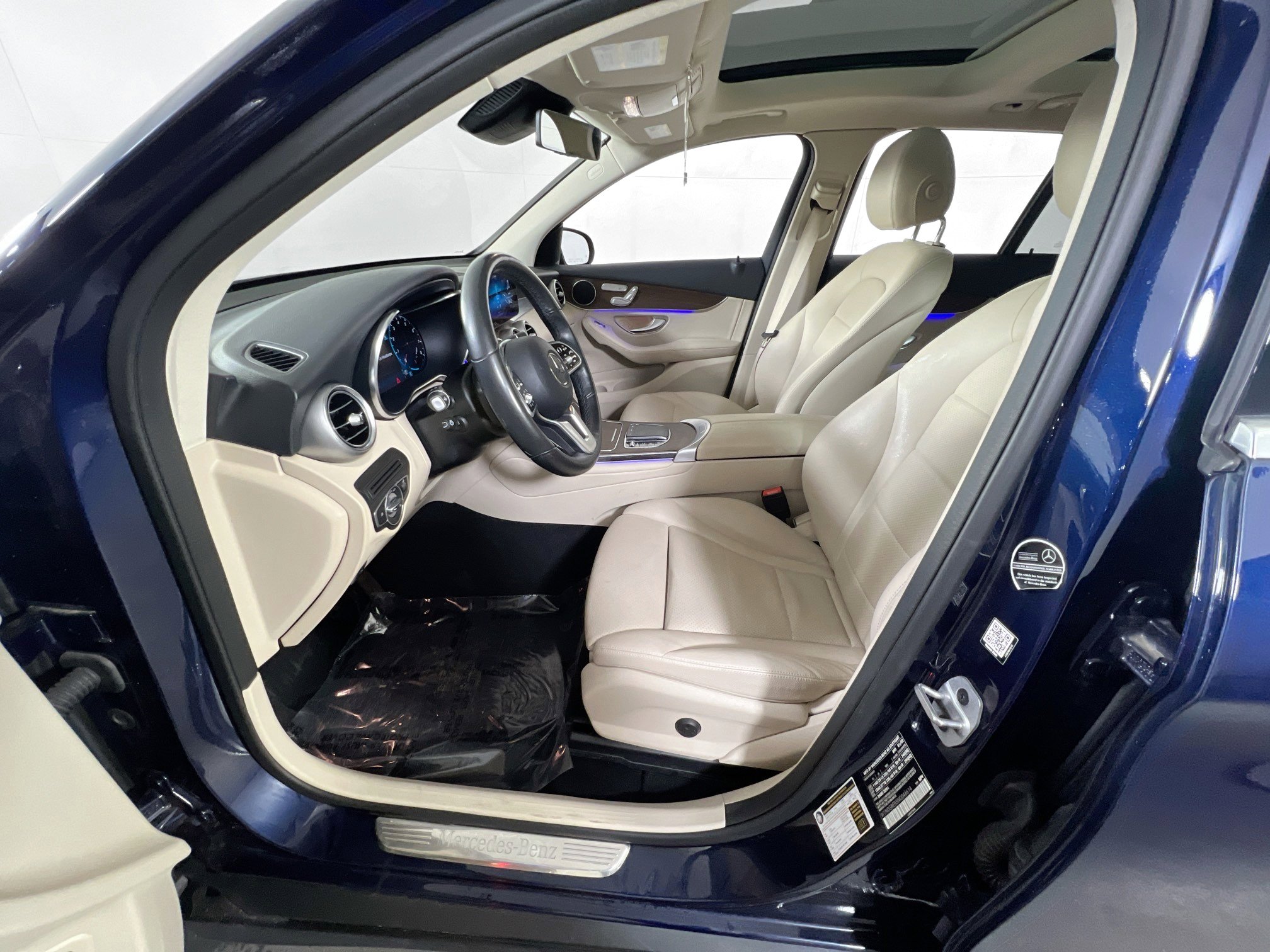 Used 2022 Mercedes-Benz GLC 300 4MATIC image 20