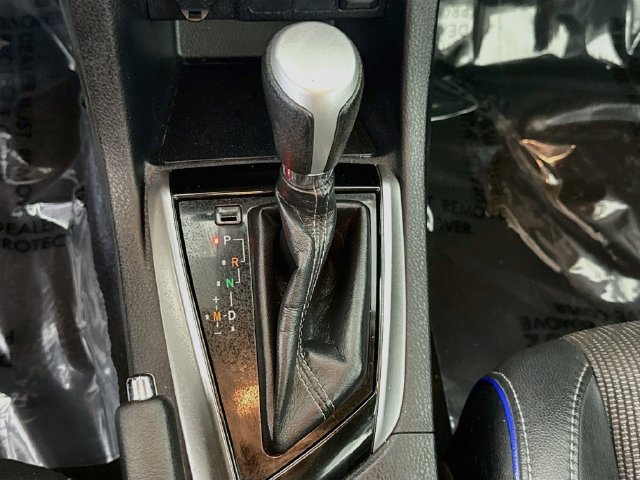 Used 2018 Toyota Corolla SE FWD image 19