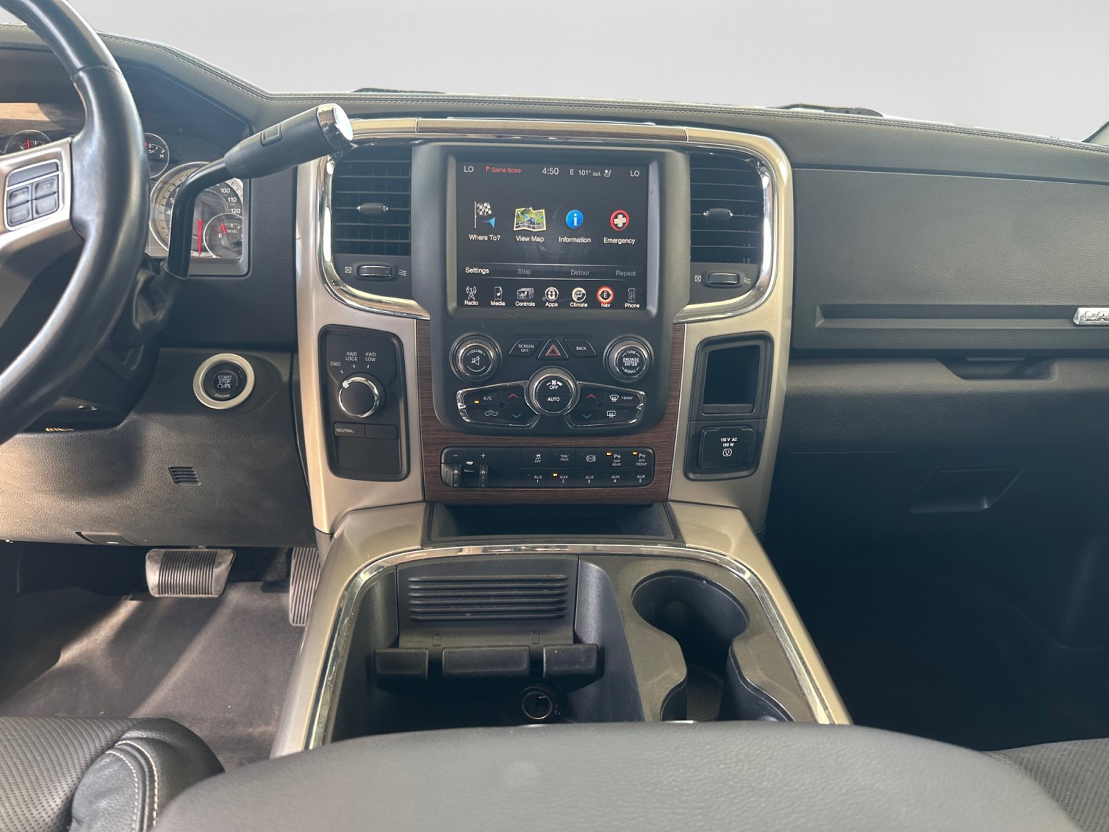 Used 2016 RAM 2500 Laramie w/ Sport Appearance Group AWD/4WD image 12