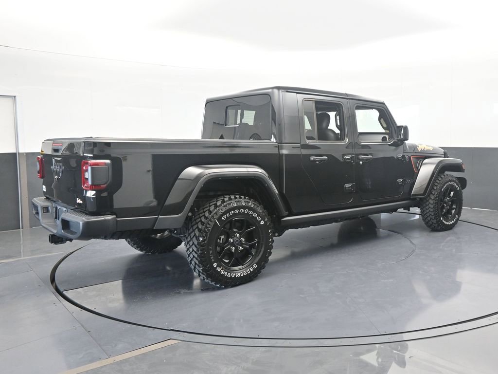 Used 2024 Jeep Gladiator Sport image 6
