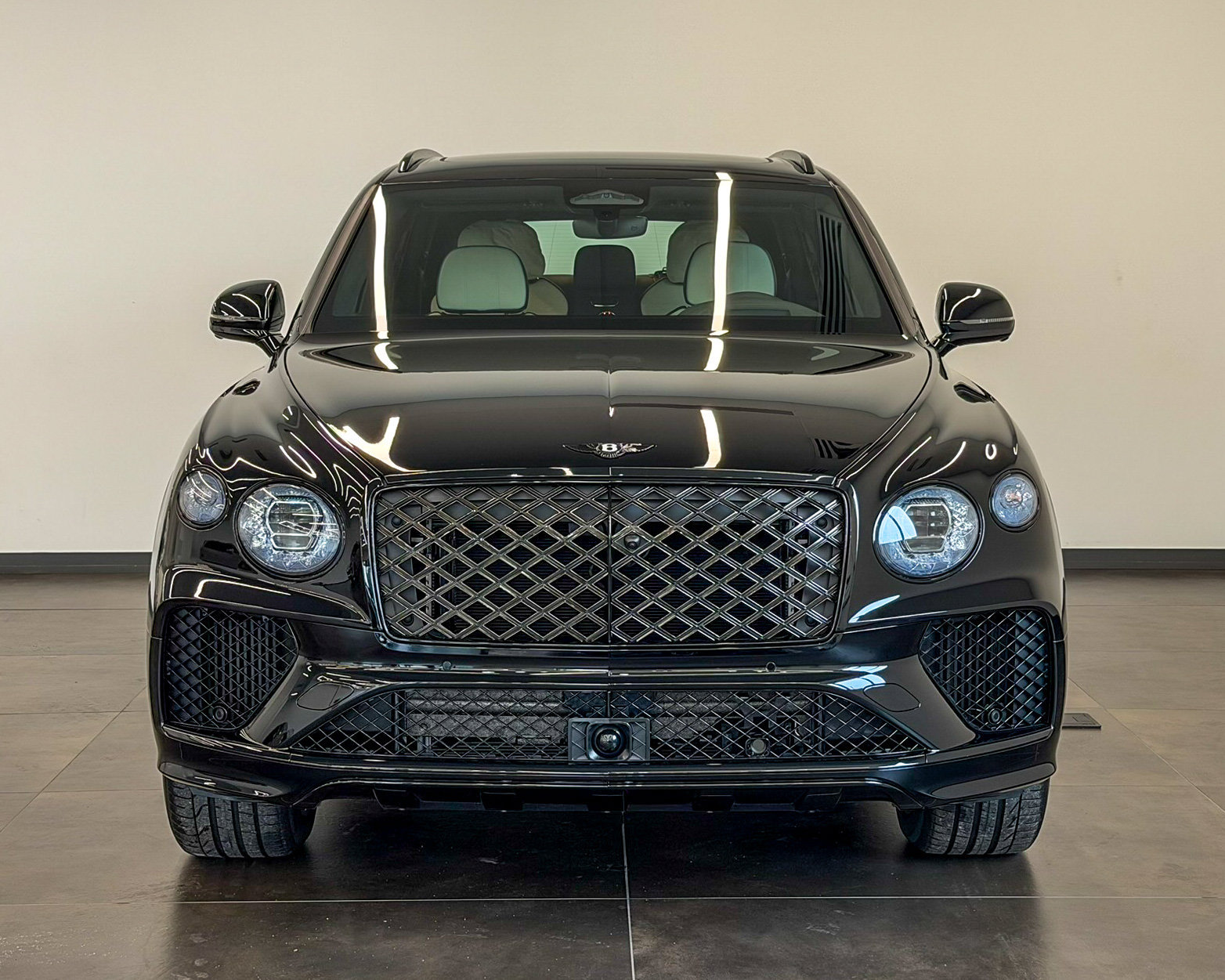New 2027 Bentley Bentayga AWD/4WD image 8
